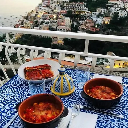 Apartment House Efria Positano